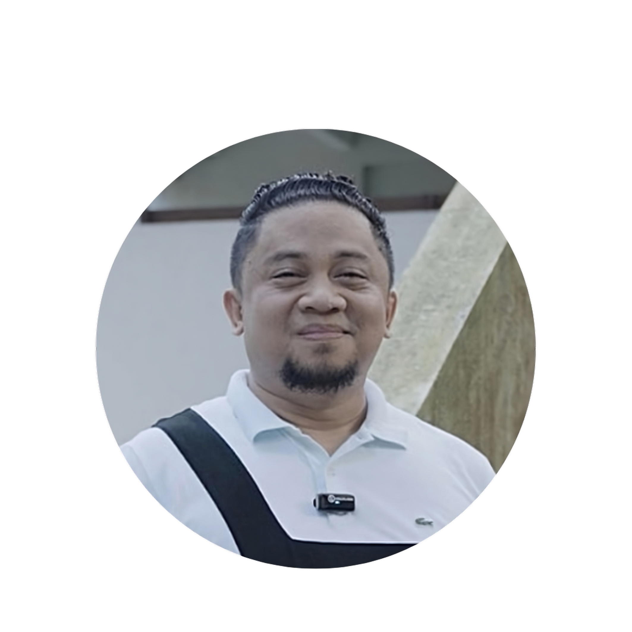 happy man with beard img